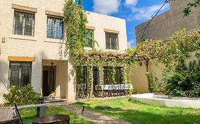 Casa Avellaneda I 12 pax - A 6 cuadras Arístides